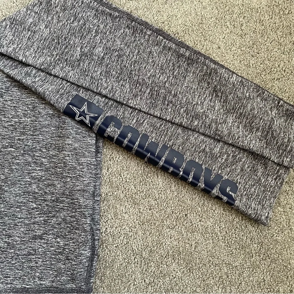VS PINK Dallas Cowboys Ultimate Leggings - Size XS - Excellent Condition - Picture 4 of 4